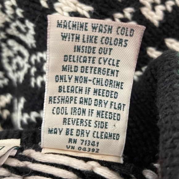LL Bean VTG Nordic Snowflake Pattern Cardigan - Picture 12 of 13